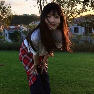 少女佳禾高清封面